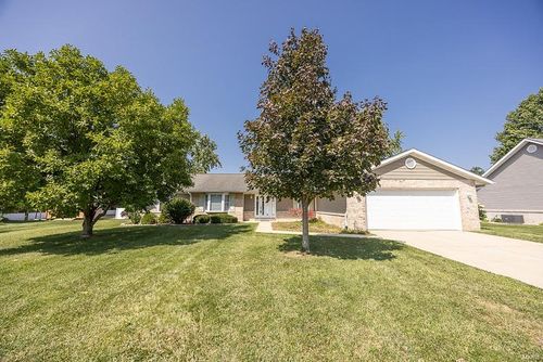 117 Suburban Drive, Smithton, IL, 62285 | Card Image