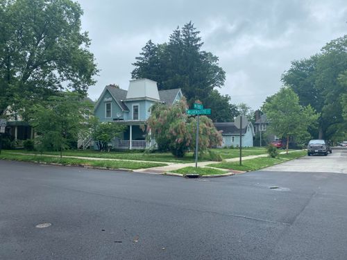 302 Lafayette St, Valparaiso, IN, 46383-4718 | Card Image