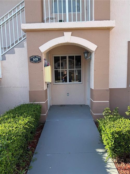105-1271 Se 28th Ct, Homestead, FL, 33035 | Card Image