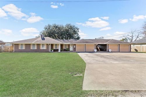 4859 Cleveland Ave, Groves, TX, 77619-5511 | Card Image