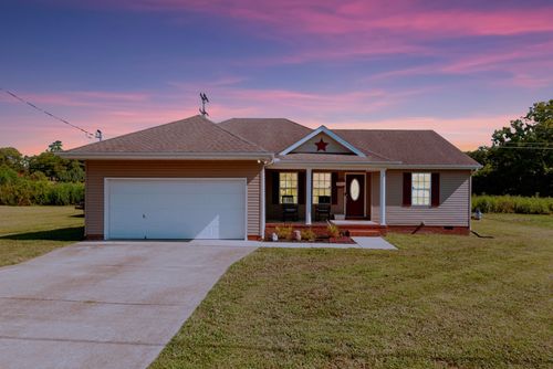 121 Talladega Way, Cornersville, TN, 37047-5052 | Card Image