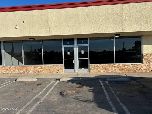 ste-c-8525 California City Blvd, California City, CA, 93505-5221 | Card Image