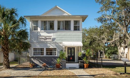 112 M L King Ave, St Augustine, FL, 32084-4834 | Card Image