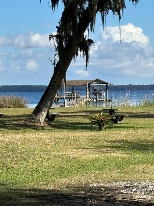 6169 County Road 209 S, GREEN COVE SPRINGS, FL, 32043-8118 | Card Image