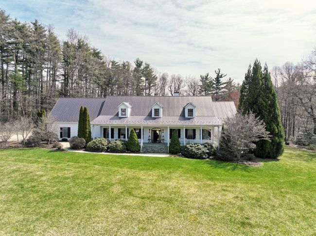 183 Hurricane Ridge Rd, House other with 4 bedrooms, 5 bathrooms and 3 parking in Meadows of Dan VA | Image 9