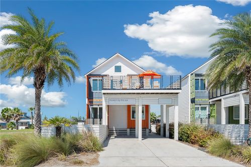 1430 S 11th St, Port Aransas, TX, 78373-5727 | Card Image