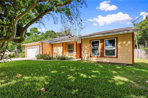 5403 Palm Dr, FORT PIERCE, FL, 34982-3860 | Card Image