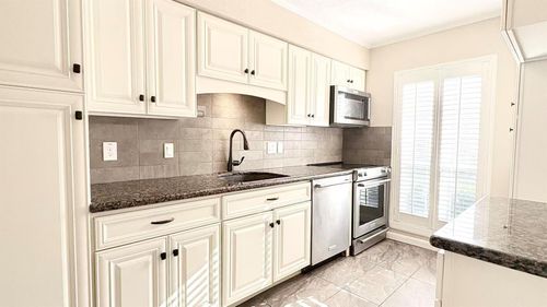 149-12743 Huntingwick Dr, Houston, TX, 77024-8801 | Card Image