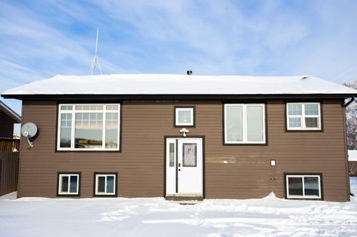 9 2 Street S, Edberg, AB, T0B1J0 | Card Image