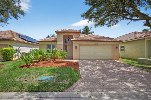 5008 Elpine Way, Riviera Beach, FL, 33418 | Card Image
