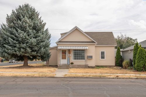 110 E 6th Ave, Ritzville, WA, 99169 | Card Image