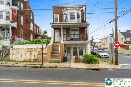 1002 S 6th St, Allentown, PA, 18103-3369 | Card Image