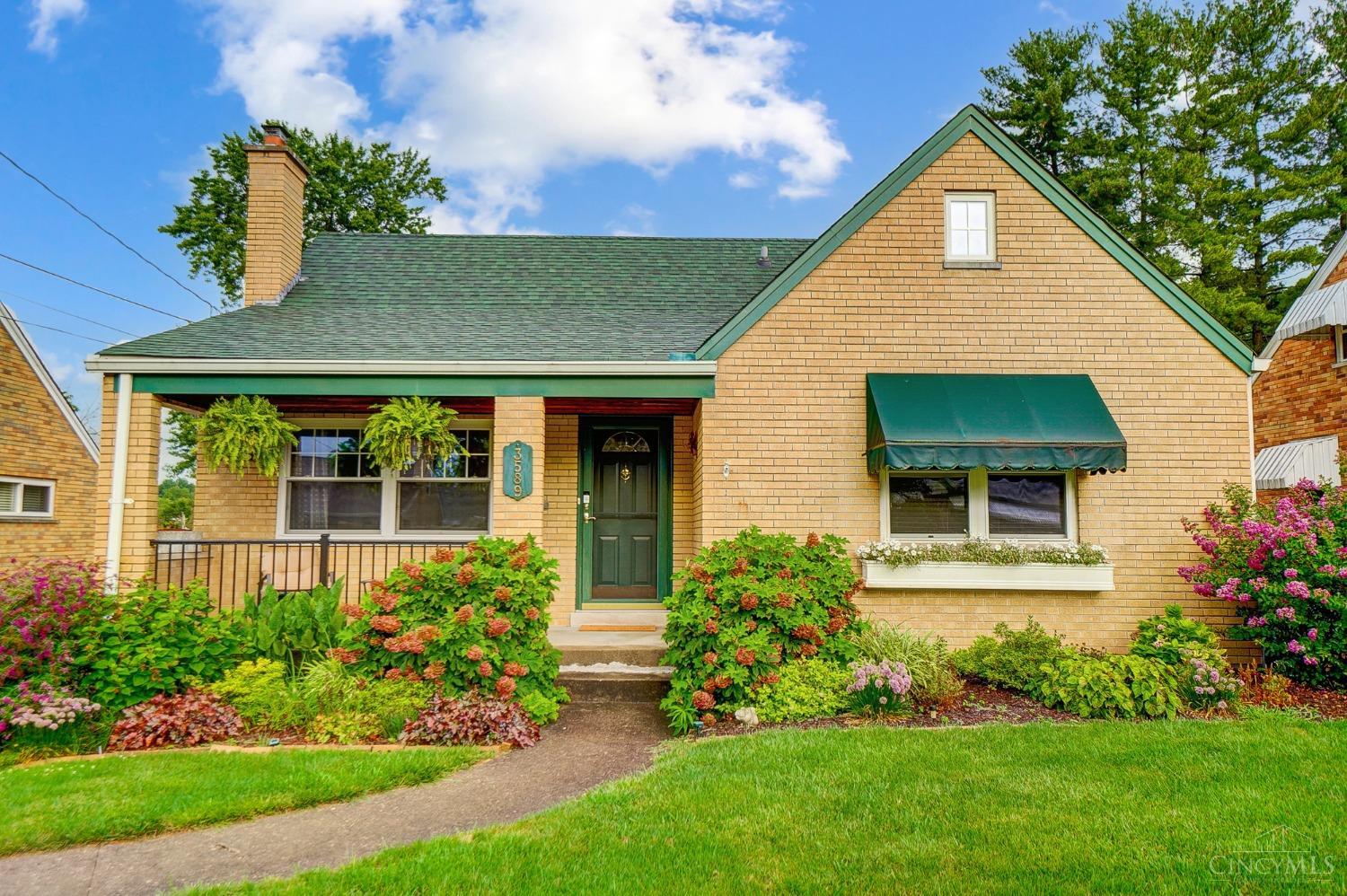 Coral Gables Rd, Cincinnati, OH 45248