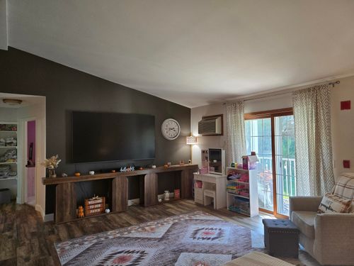 2134 Marie Ct, West Bend, WI, 53095-5710 | Card Image