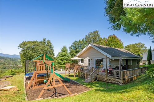 632 White Laurel Ln, Boone, NC, 28607-9331 | Card Image