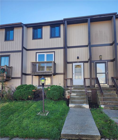 108 Bellwood Ct, Cranberry Twp, PA, 16066-7332 | Card Image