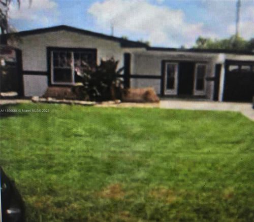 6736 Ixora Dr, Miramar, FL, 33023-4861 | Card Image