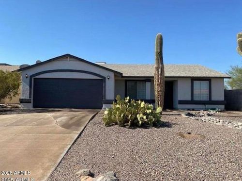 9105 W Raven Dr, Arizona City, AZ, 85123-7382 | Card Image