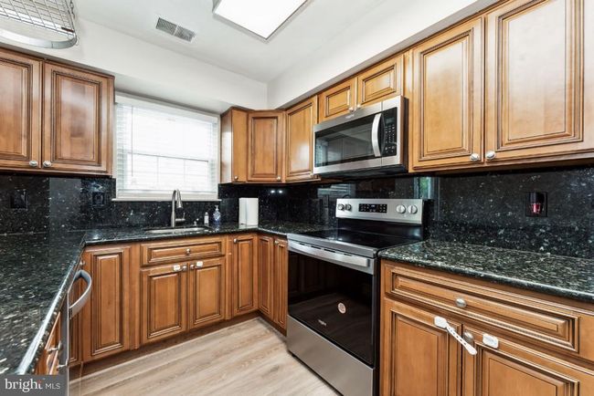 308 Rambling Ridge Ct, Townhouse with 3 bedrooms, 2 bathrooms and null parking in PASADENA MD | Image 10
