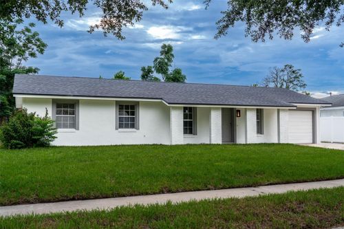 377 Jefferson Dr, CASSELBERRY, FL, 32707-4525 | Card Image
