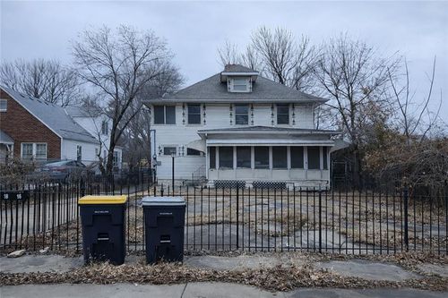 1816 E 75th Ter, Kansas City, MO, 64132-2153 | Card Image