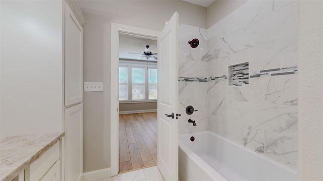205 Talpa Trl, House other with 5 bedrooms, 4 bathrooms and 3 parking in Lumberton TX | Image 31