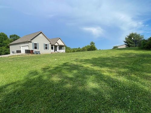 707 Hurless Rd, Frankfort, OH, 45628-9641 | Card Image
