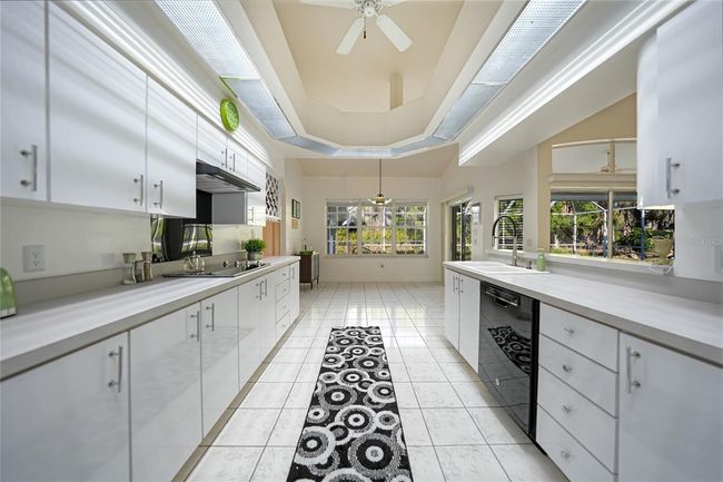 1065 Harbour Glen Pl, House other with 3 bedrooms, 2 bathrooms and null parking in PUNTA GORDA FL | Image 14