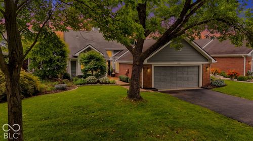 8103 Clearwater Pkwy, Indianapolis, IN, 46240-4906 | Card Image