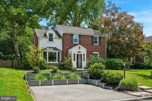 210 Glendalough Rd, GLENSIDE, PA, 19038-7810 | Card Image