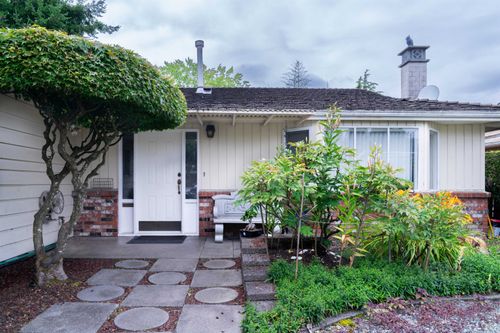 9151 No. 4 Rd, Richmond, BC, V7A2Y8 | Card Image