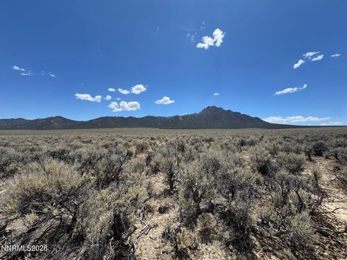 ) T24N, R50E SC.17 S2SW4 Sw4se4, Eureka, NV, 89316 | Card Image