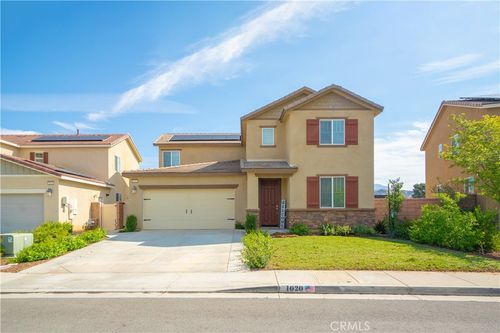 1020 Little Leaf St, Calimesa, CA, 92320-4927 | Card Image