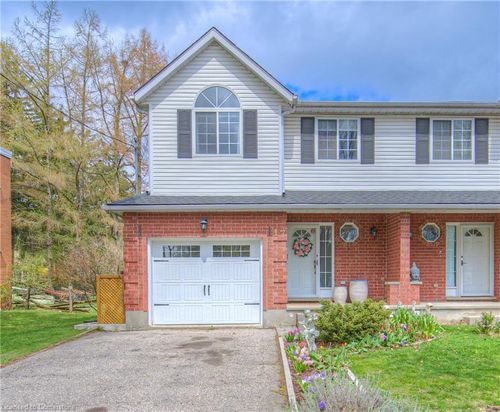 17 Rosemount Dr, Kitchener, ON, N2B1P9 | Card Image