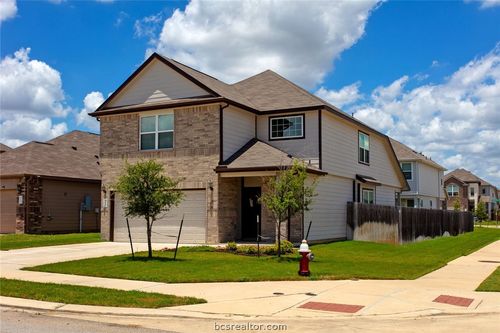 4717 Los Pines Way, Bryan, TX, 77807-1515 | Card Image