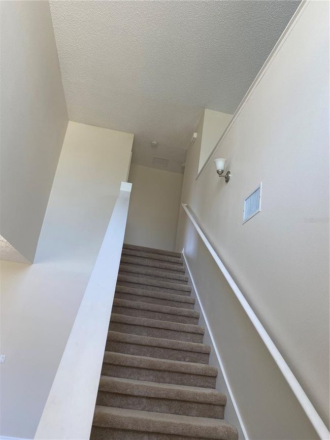 422 Lakeview Rd, House other with 4 bedrooms, 3 bathrooms and null parking in KISSIMMEE FL | Image 5