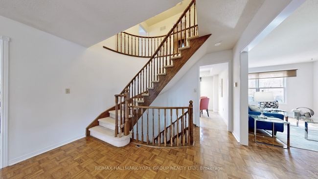 33 Ransom St, House other with 4 bedrooms, 3 bathrooms and 4 parking in Aurora ON | Image 27