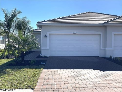 2007 Vermont Ln, NAPLES, FL, 34120-5754 | Card Image