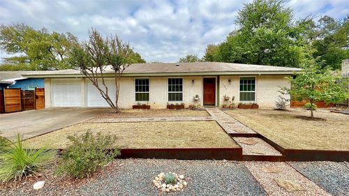 7209 Whispering Winds Dr, Austin, TX, 78745-5245 | Card Image