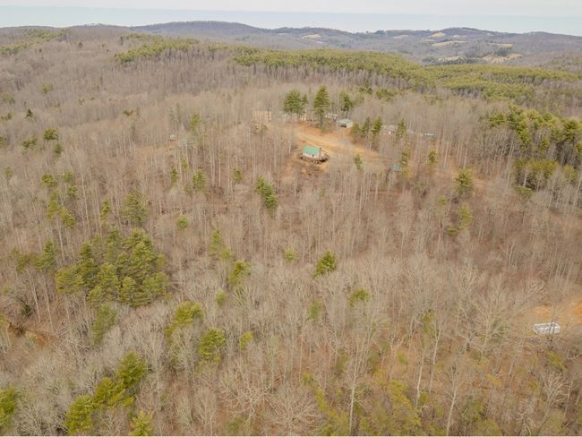 913 Kanawha Ridge Rd, House other with 3 bedrooms, 2 bathrooms and null parking in Dugspur VA | Image 61