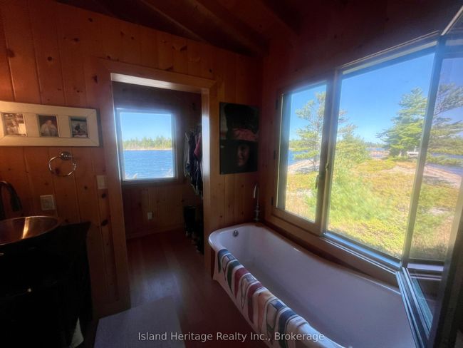 D-44 Wallbridge Island N/A, Home with 5 bedrooms, 3 bathrooms and 4 parking in Parry Sound Remote Area ON | Image 35