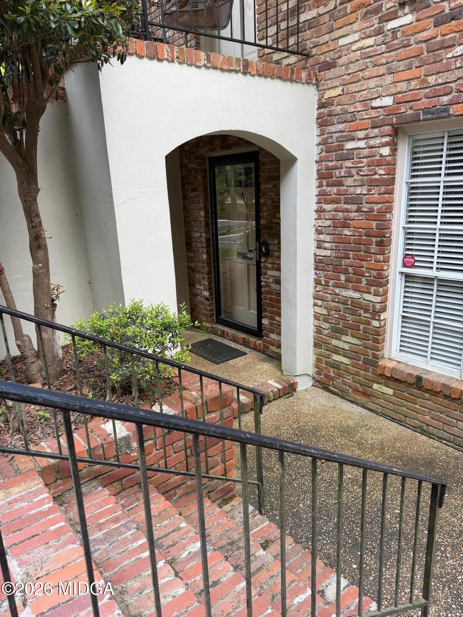 A - 334 Vista Cir, For Sale in Macon - eXp Realty