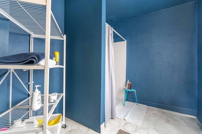 shower | Image 11
