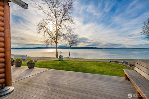 2176 Montfort Ave, Blaine, WA, 98230-9500 | Card Image