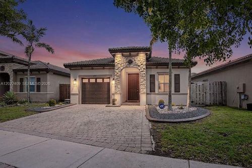 2316 Ne 3rd Ct, Homestead, FL, 33033-6052 | Card Image