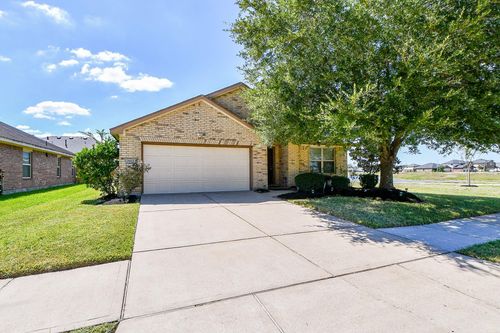 2023 Manchester Crossing Dr, Fresno, TX, 77545-6109 | Card Image