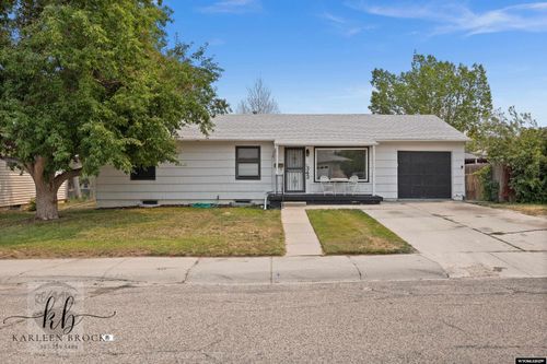 343 Trigood Dr, Casper, WY, 82609-2227 | Card Image