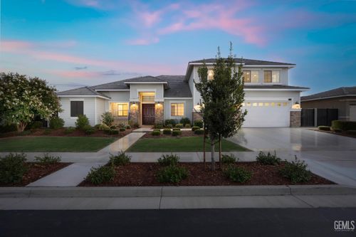 11701 Cloverfield Cir, Bakersfield, CA, 93311-8626 | Card Image