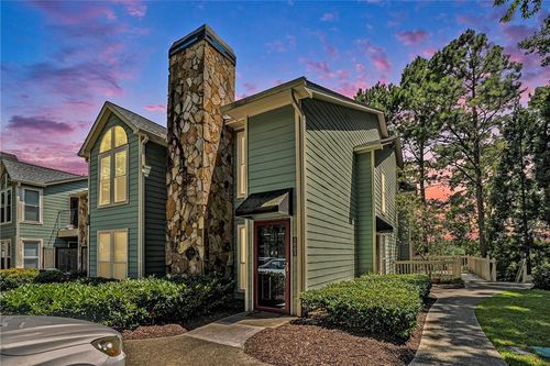 1005 Canyon Point Cir, Roswell, GA, 30076-3380 | Card Image