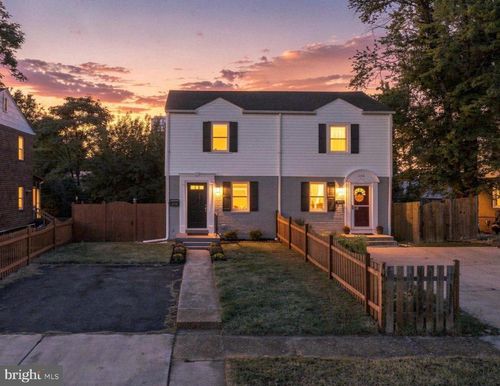 2314 Victory Dr, ALEXANDRIA, VA, 22303-1522 | Card Image